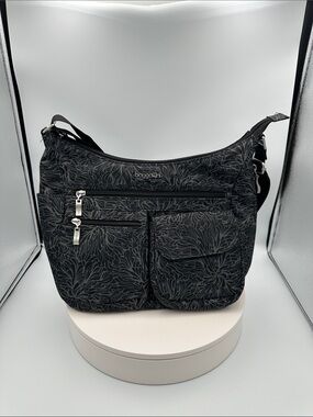 Baggallini Black & Grey Nylon Multi-Pocket Crossbody Bag Interior Organizer